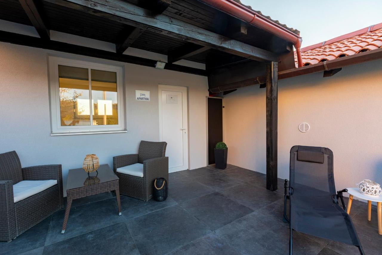 Larabella Salt Fields View Studio Portoroz Exterior foto